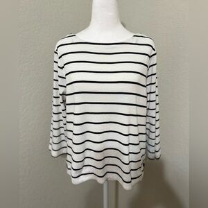❄️ ⛄️ Chico’s the ultimate tee blouse White with black stripes 100% Pima cotton